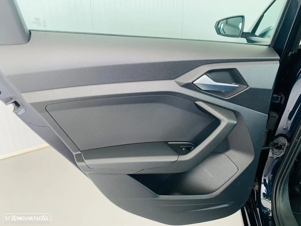 Audi A1 Sportback 25 TFSI Advanced - 33