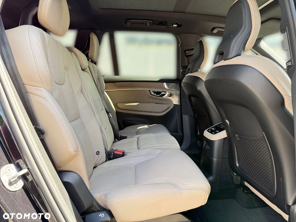 Volvo XC 90 - 27