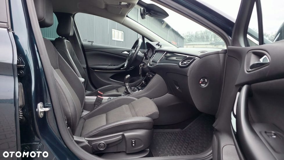 Opel Astra 1.6 BiTurbo D (CDTI) Start/Stop Innovation - 11