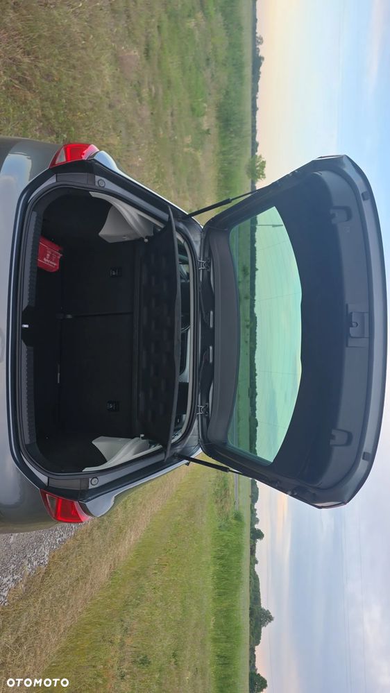 Seat Leon 1.6 TDI Reference - 15