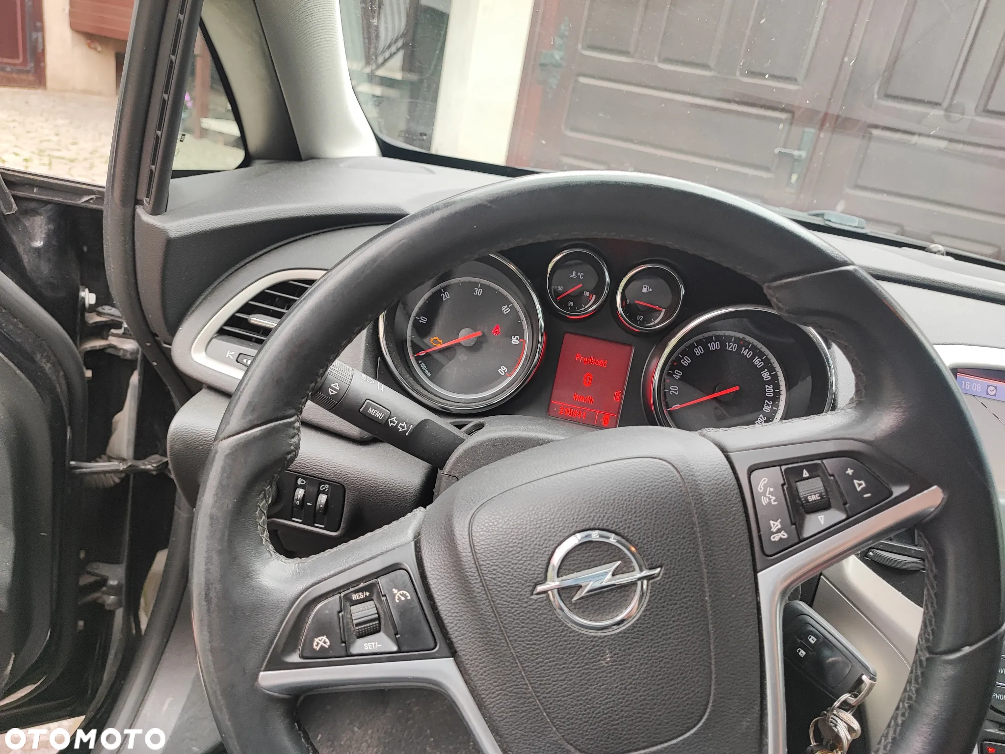 Opel Astra IV 2.0 CDTI Cosmo - 4