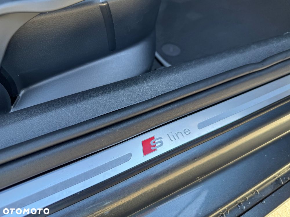 Audi A1 3-drzwiowe 1.4 TFSI S tronic S line edition m S line Sportpaket - 21