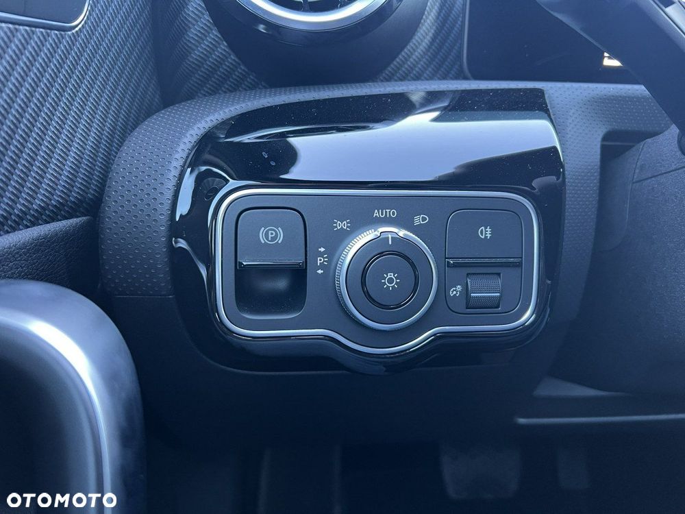 Mercedes-Benz Klasa A - 23