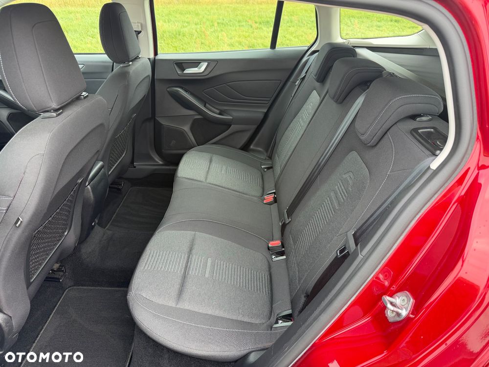 Ford Focus 1.5 EcoBoost Active - 16