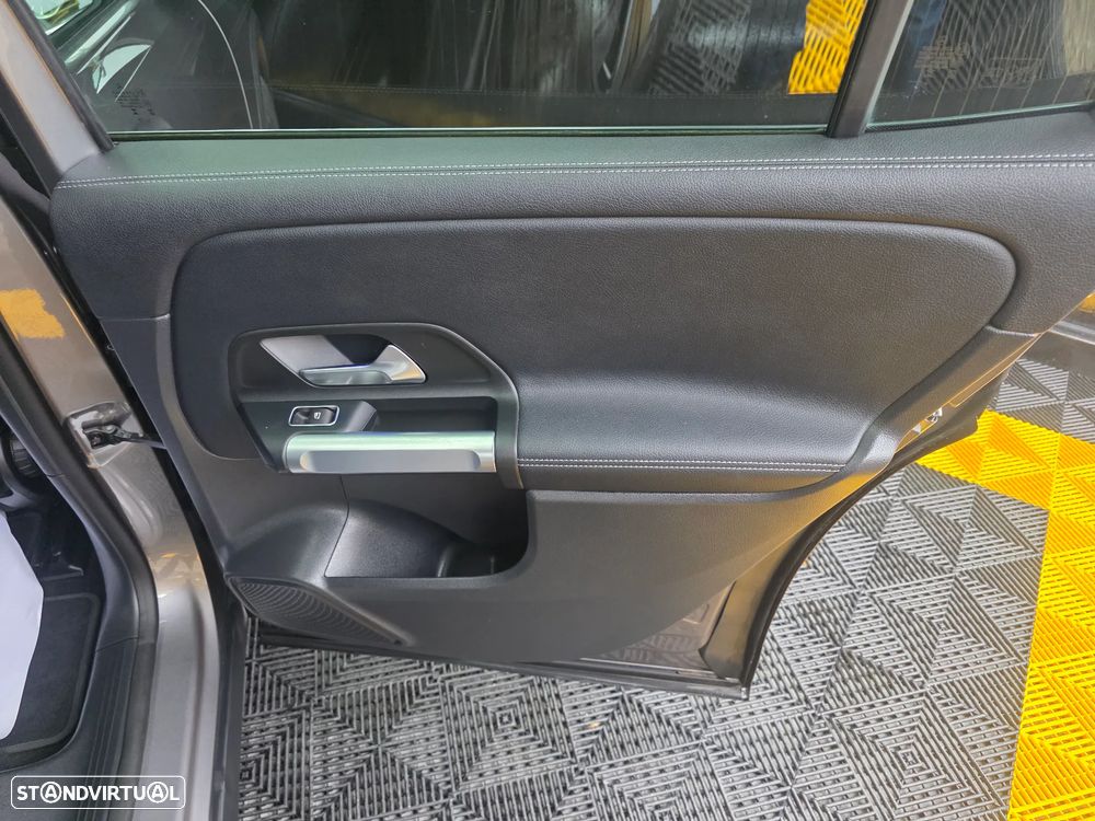 Mercedes-Benz EQB 250+ Edition - 23