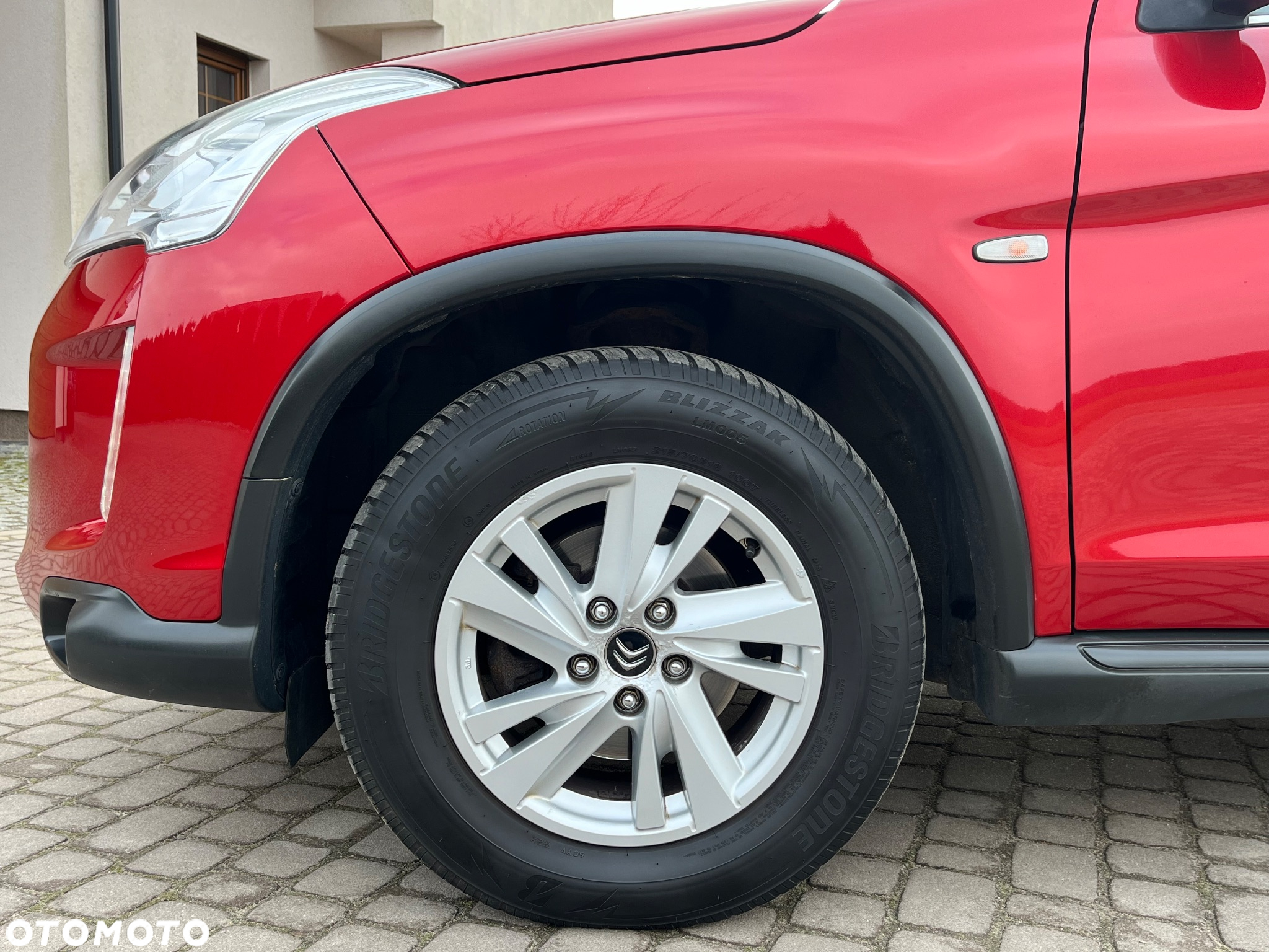 Citroën C4 Aircross - 13