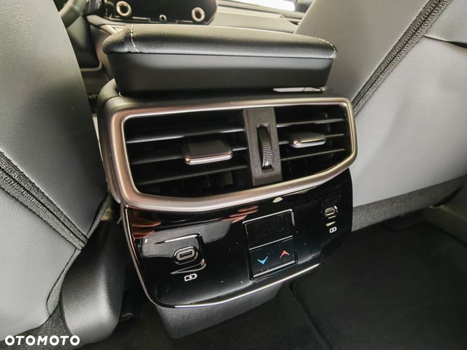 Lexus RX - 12