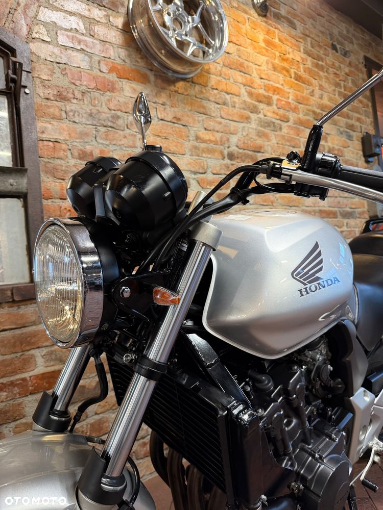 Honda CBF - 8