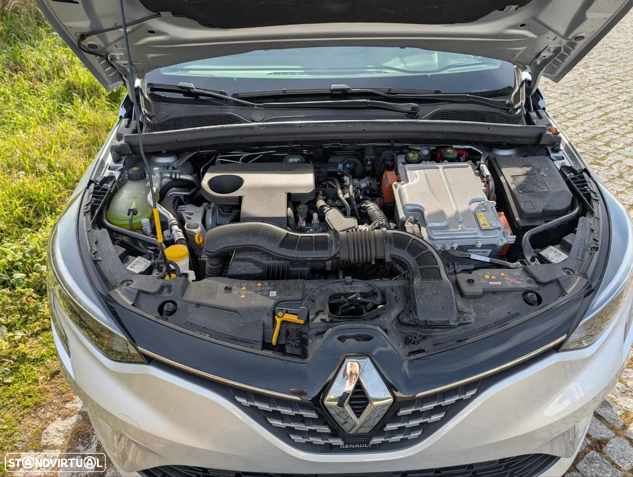 Renault Clio 1.6 E-Tech Full Hybrid Techno - 5