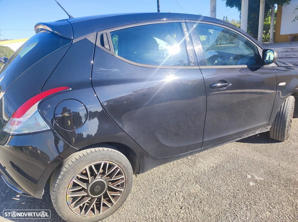 Lancia Ypsilon 1.3 M-jet S&S Urban - 3