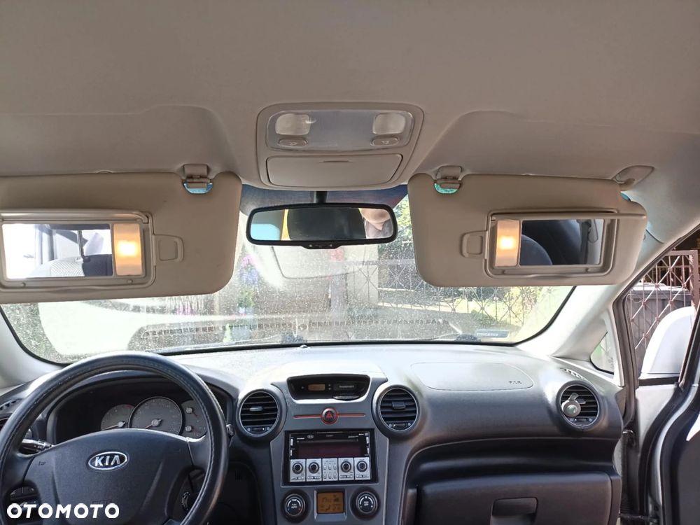 Kia Carens 2.0 CRDi Freedom - 15