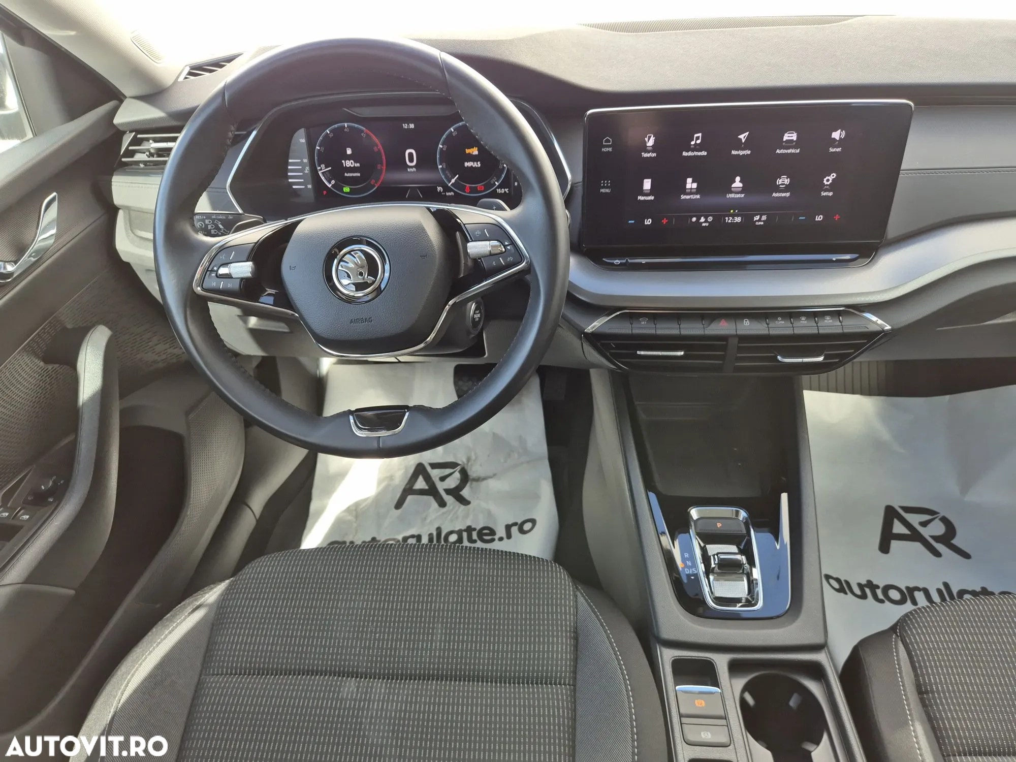 Skoda Octavia Combi 2.0 TDI DSG Ambition - 13