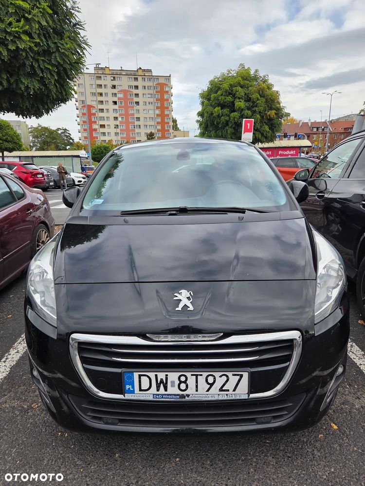 Peugeot 5008