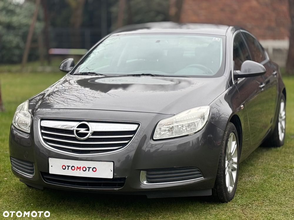 Opel Insignia - 12