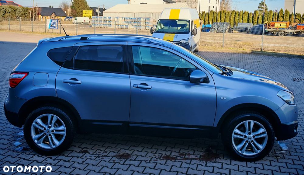 Nissan Qashqai 2.0 dCi 4 x 4 DPF tekna - 7