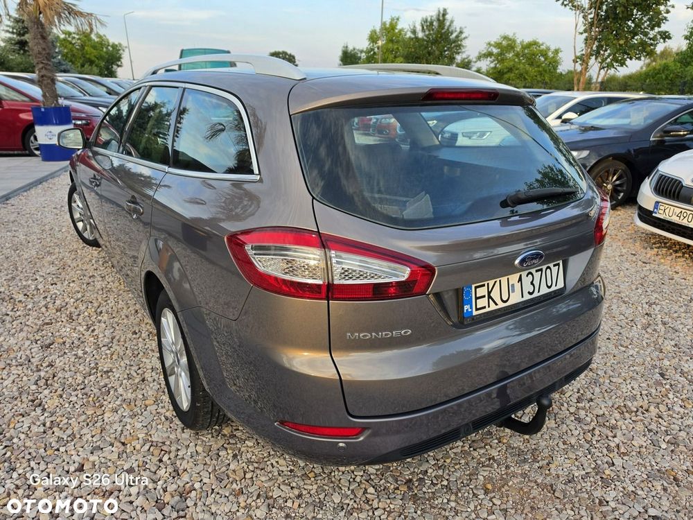 Ford Mondeo - 9