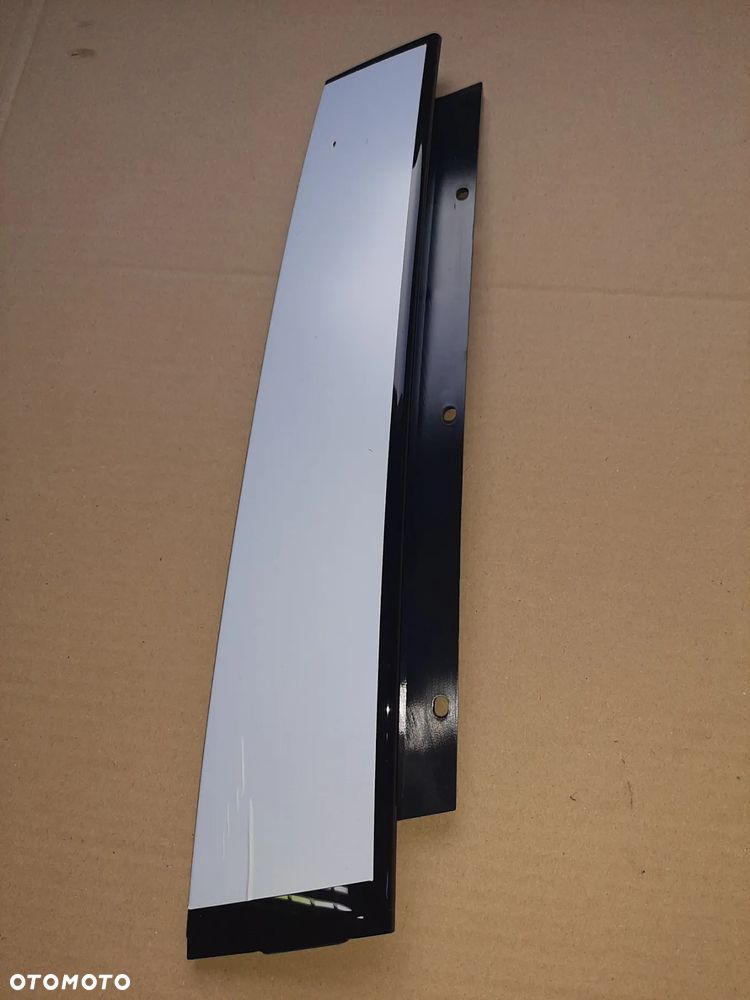 * Skoda Octavia IV listwa drzwi tylna tył kombi pionowa nowa - 1