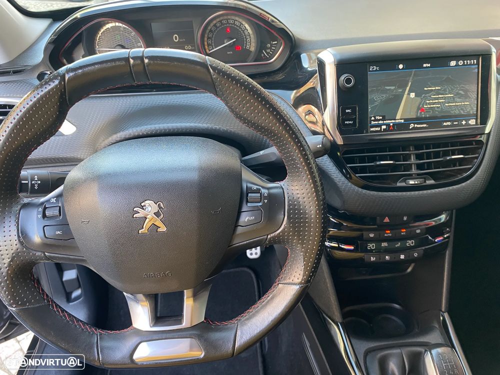 Peugeot 2008 PureTech 110 Stop&Start GT-Line Edition - 44