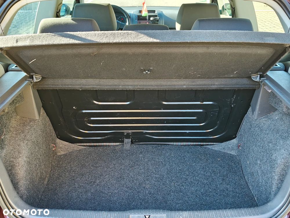 Volkswagen Polo 1.2 Comfortline - 16