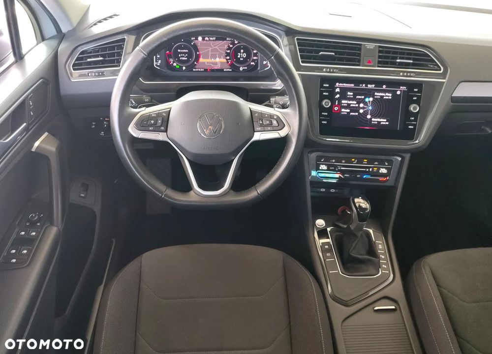 Volkswagen Tiguan 2.0 TDI Elegance DSG - 9