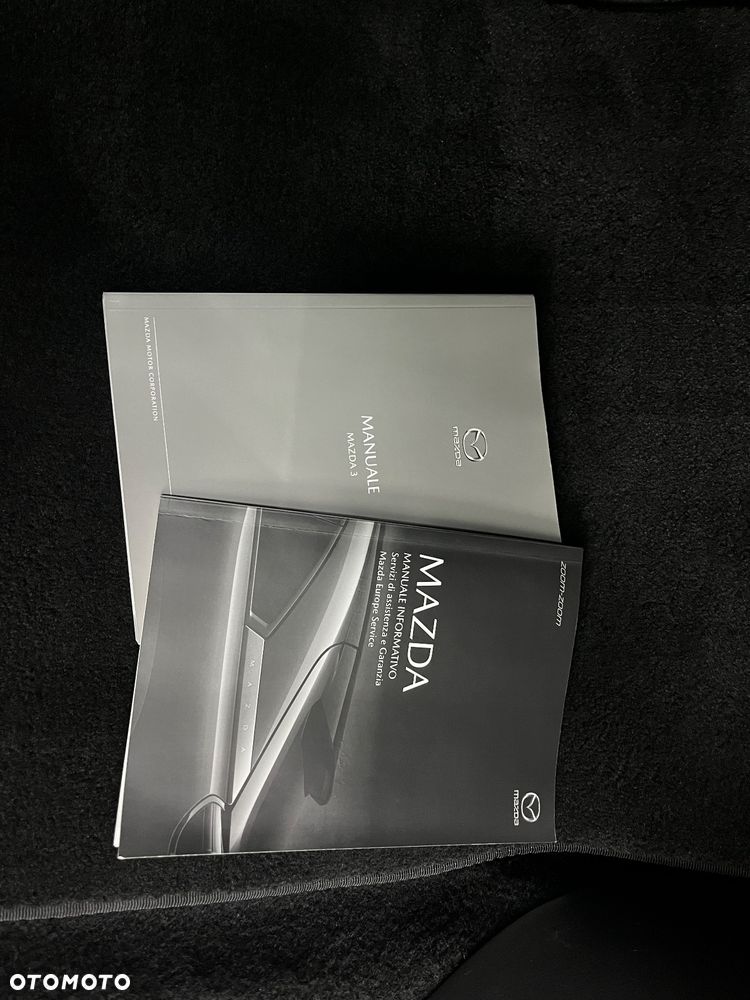 Mazda 3 2.0 mHEV Exclusive Line - 26