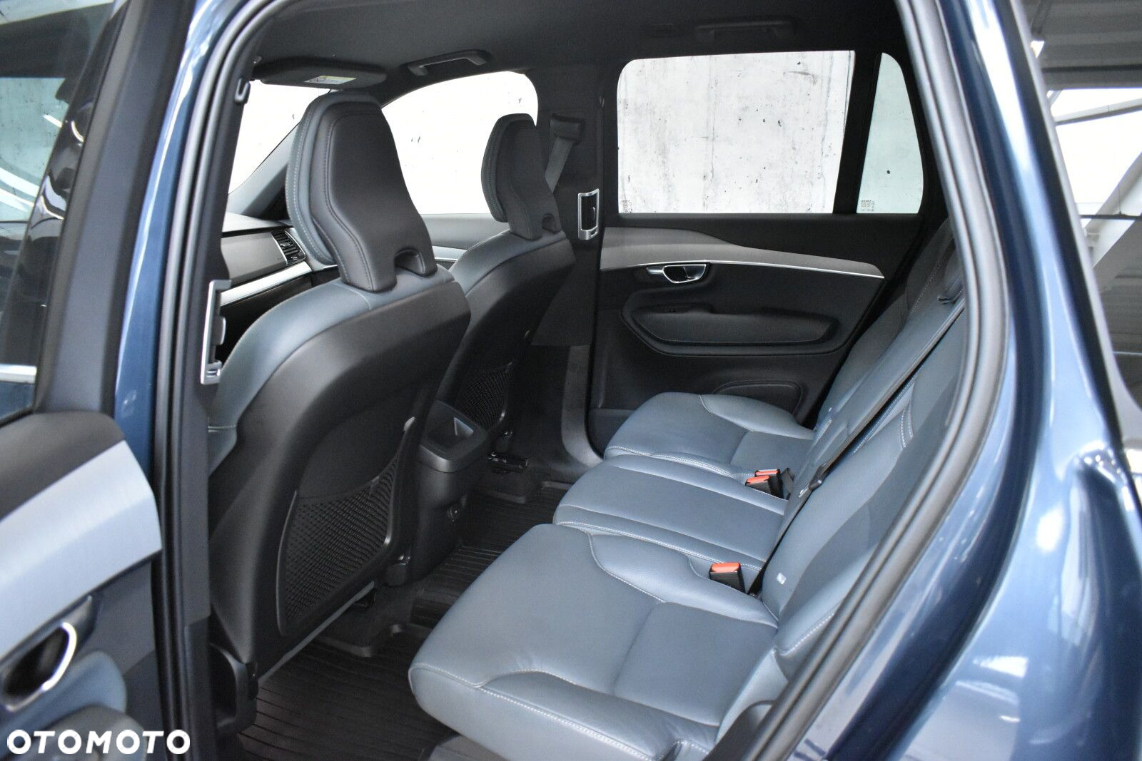 Volvo XC 90 - 21