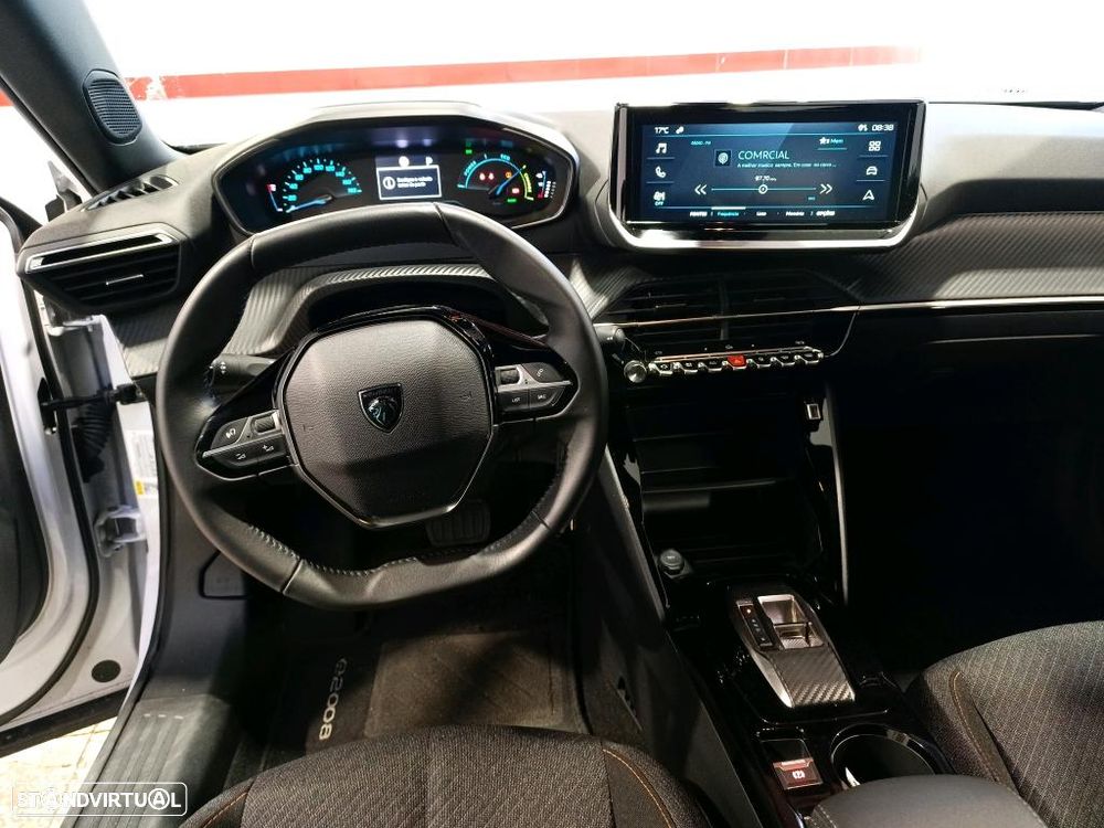 Peugeot e-2008 50 kWh Style - 9