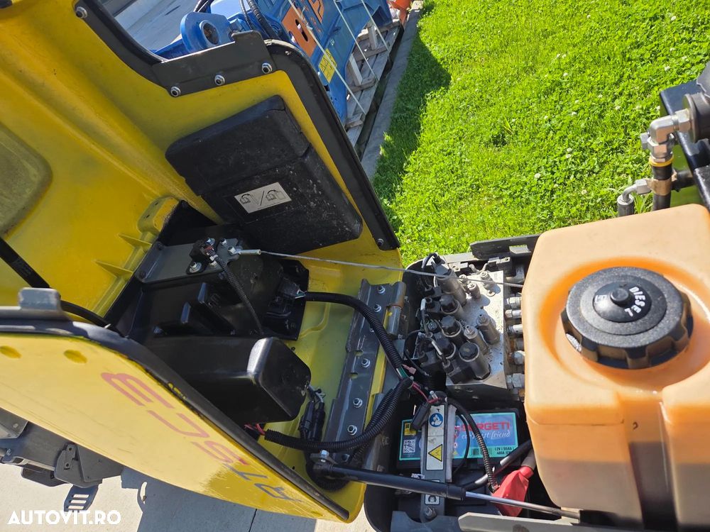 Wacker PICIOR DE OAIE 1,5t, RADICOMANDA, Wacker Neuson RTSC3, 2018, 518h, latime tambur 0,8m, lungime 1,9m, motor Kohler 20CP, Inaltime 1,2m, posibilitate leasing 2 ani, STARE FOARTE BUNA rulat in Germania-PROMOTIE 11.900 EUR+tva - 15