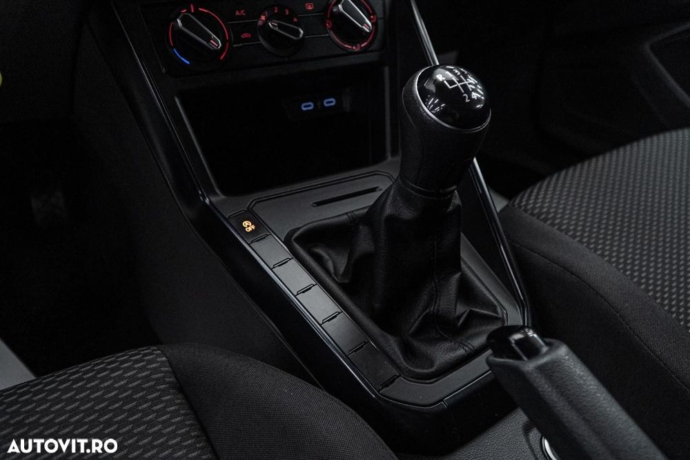 Volkswagen Polo 1.0 Comfortline - 16