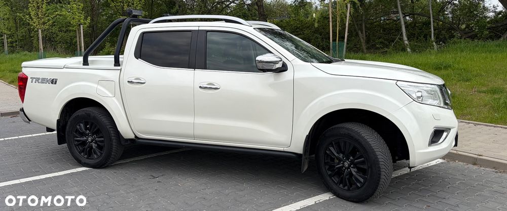 Nissan Navara - 2
