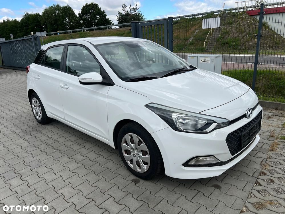 Hyundai i20 - 3