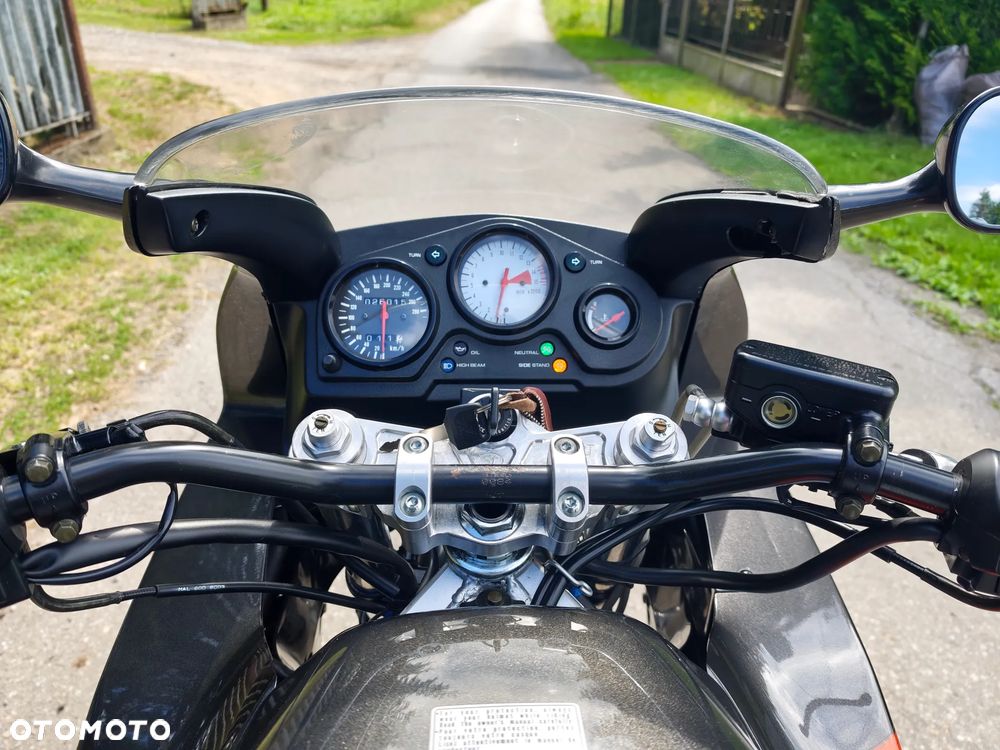 Honda CBR - 8