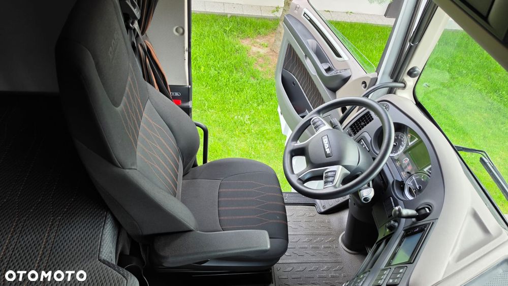 DAF XF 430/// 2022/// PRZEB: 188000 KM/// CHŁODNIA/// THERMO-KING/// WINDA/// STAN JAK NOWY! - 39