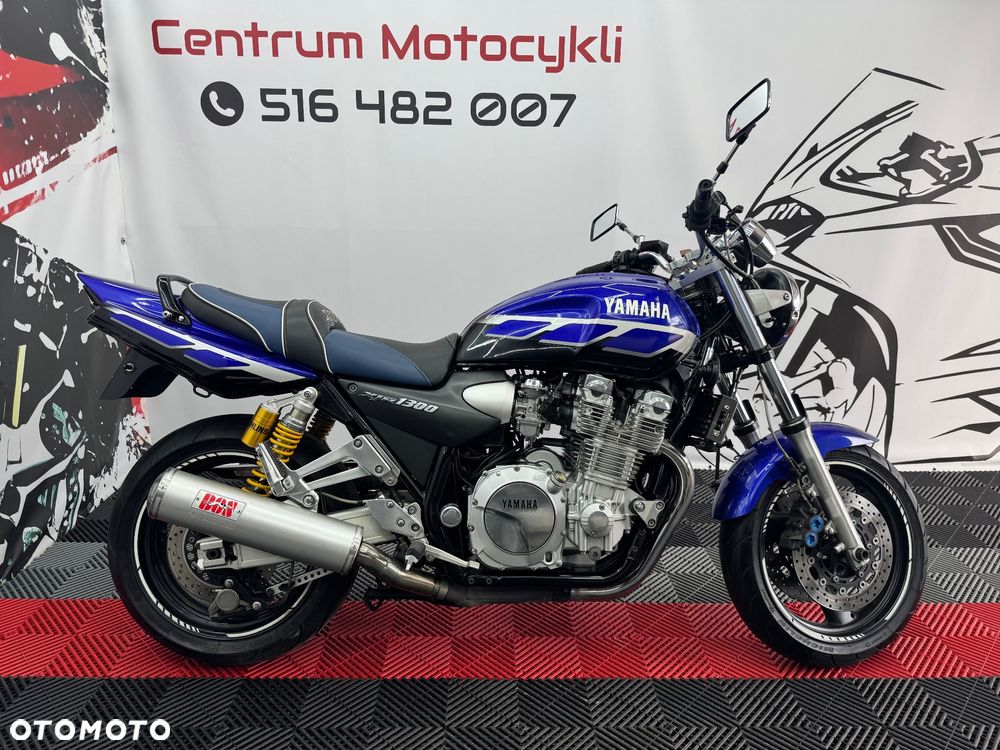 Yamaha XJR - 1