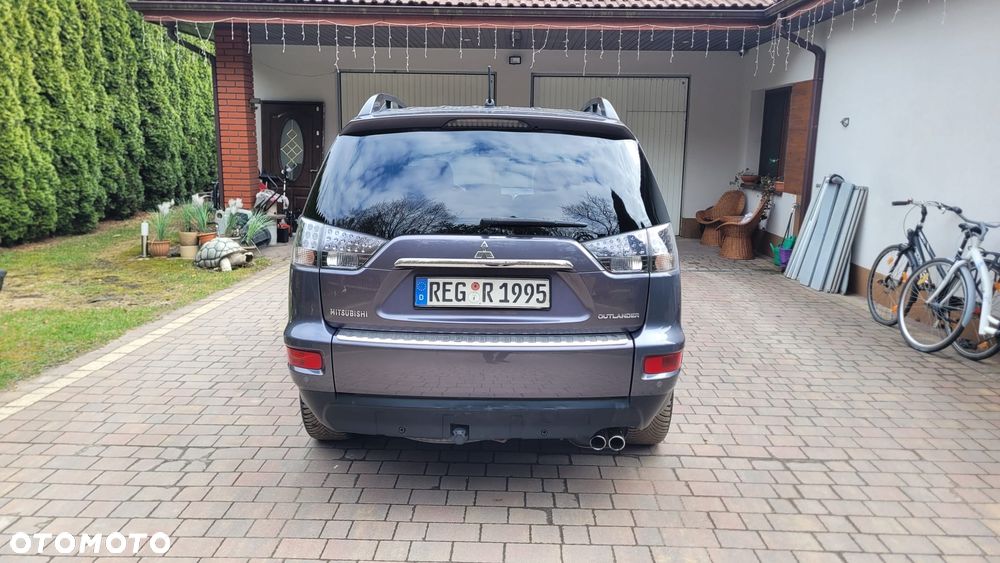 Mitsubishi Outlander 2.2 DI-D 4WD Invite - 9