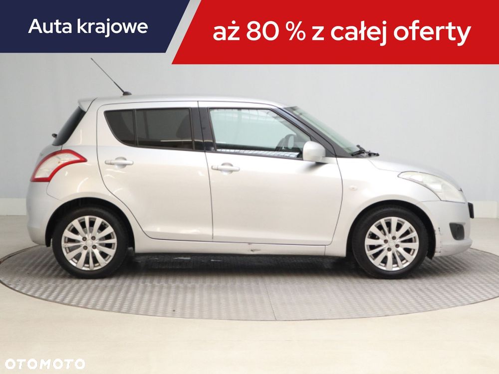 Suzuki Swift - 8