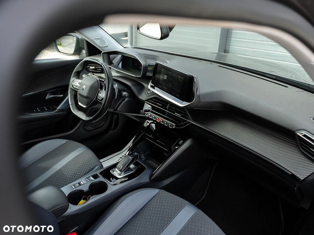 Peugeot 2008 1.5 BlueHDi Allure S&S EAT8 - 18