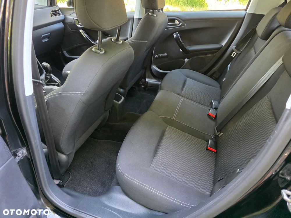 Peugeot 208 68 VTI Active - 9