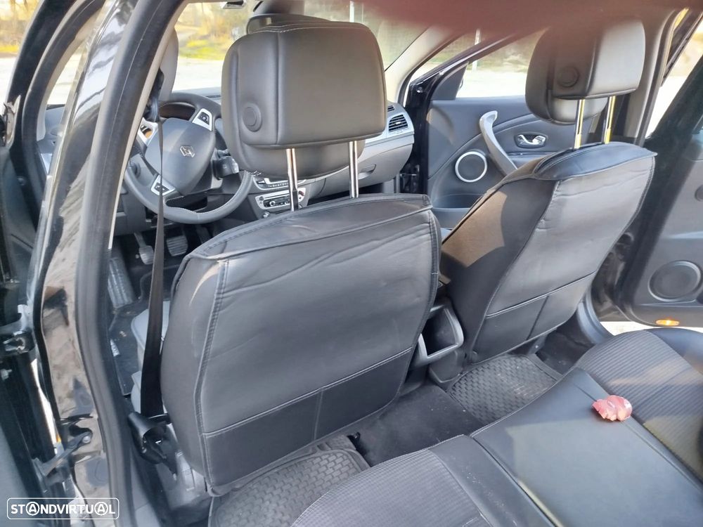 Renault Mégane Sport Tourer 1.5 dCi Dynamique - 5