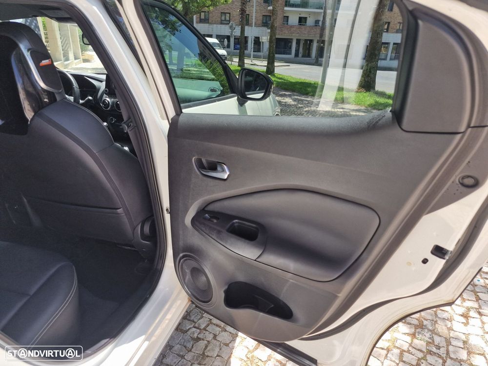 Nissan Juke 1.0 DIG-T N-Connecta NAV.+TwoTone NC - 13