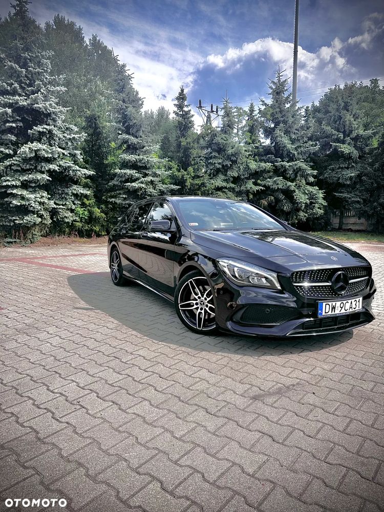 Mercedes-Benz CLA 220 4-Matic AMG Line - 2
