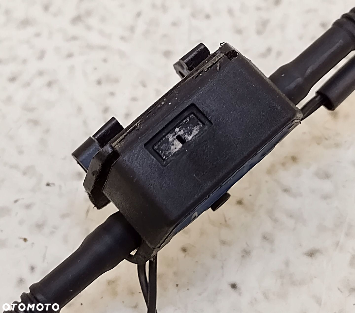 BMW 3 GT F34 DYSZA DYSZE SPRYSKIWACZE SZYBY PRZEDNIEJ CZOŁOWEJ - 2