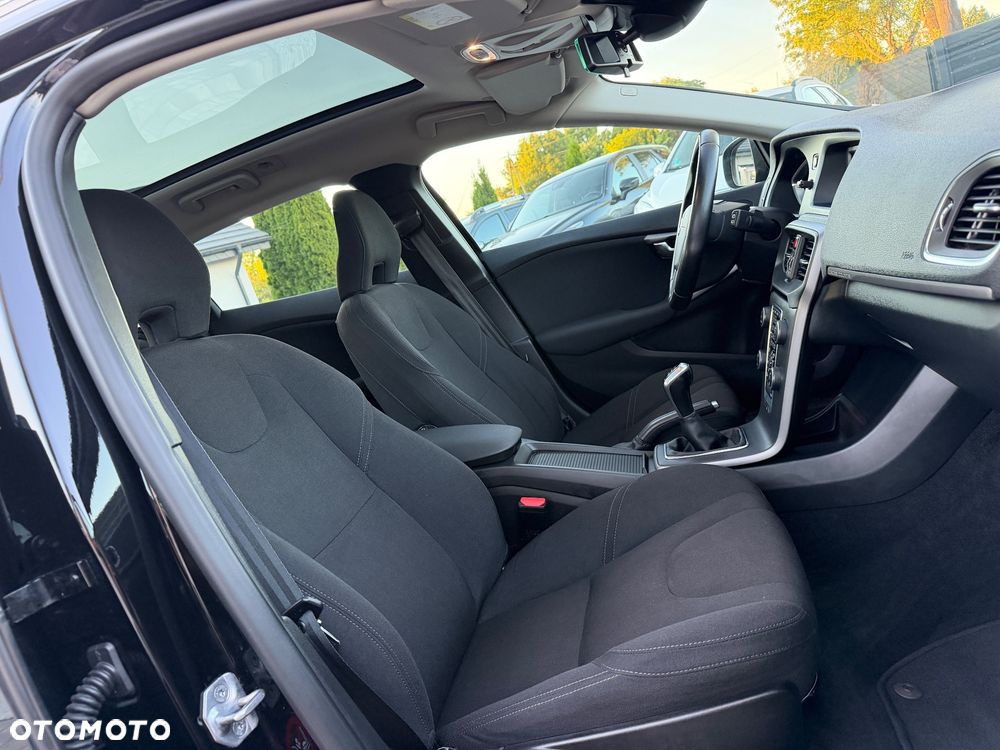 Volvo V40 Cross Country D2 Kinetic - 28