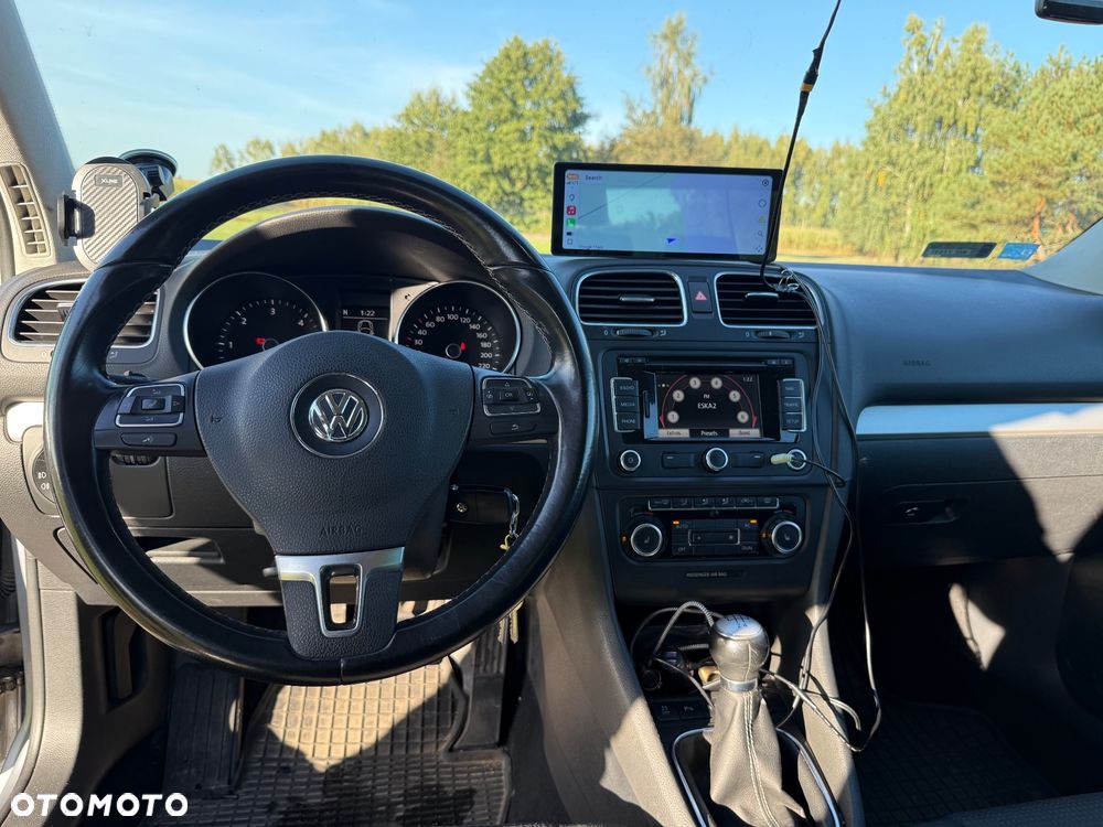 Volkswagen Golf - 11