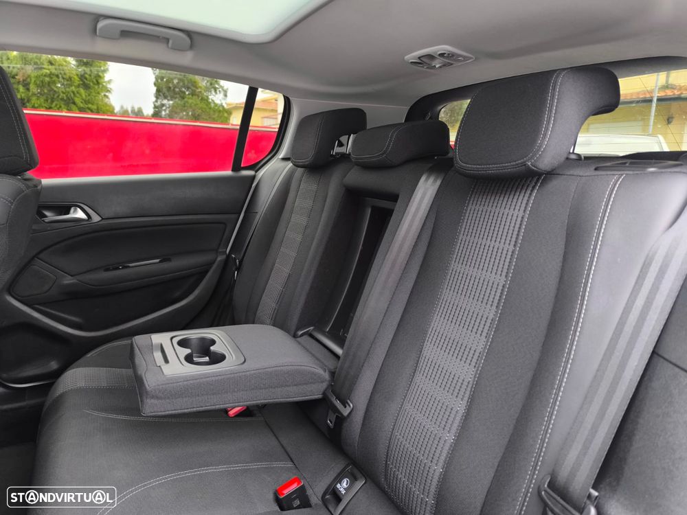 Peugeot 308 PureTech 130 GPF Stop & Start Allure - 31