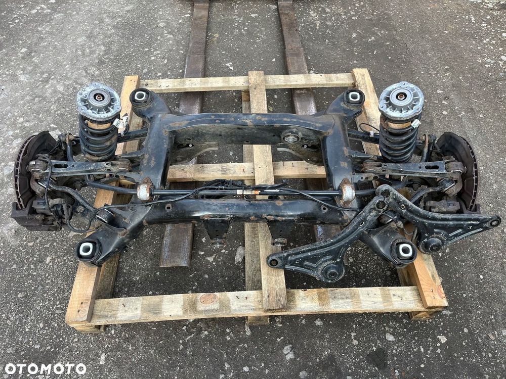 Belka wozek zawieszenie zaciski wahacze tyl BMW F25 X3 3.0 D N57 KPL