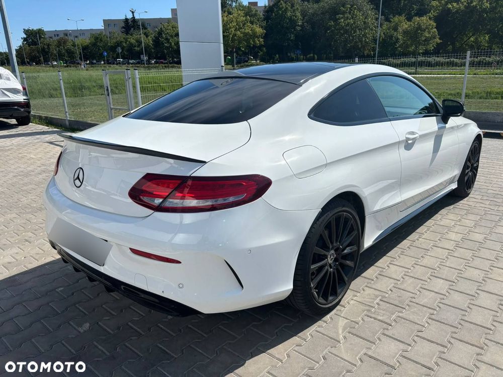 Mercedes-Benz Klasa C 200 4-Matic 9G-Tronic - 6