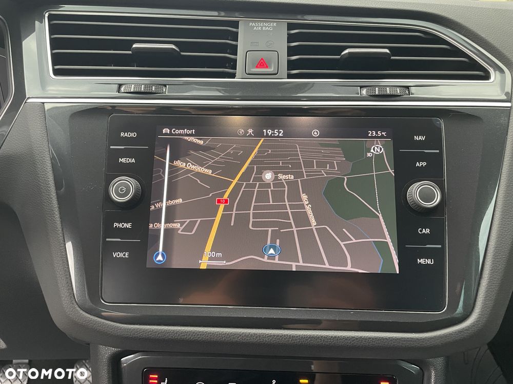 Volkswagen Tiguan 2.0 TDI SCR Life - 23