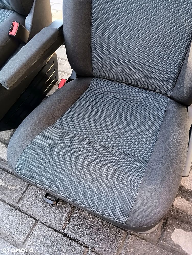 Fotel kierowcy VW T6 simora podłokietniki airbag - 5