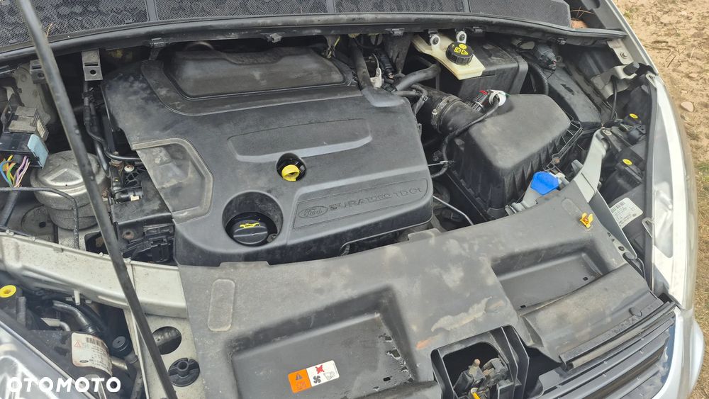 Ford S-Max - 12